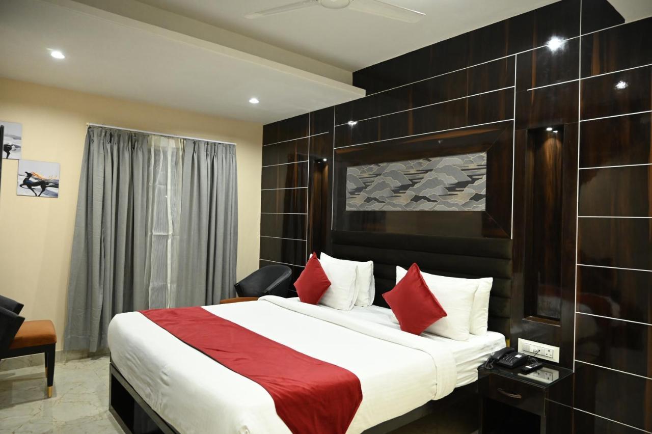 Hotel Trax International Jamshedpur Exterior photo